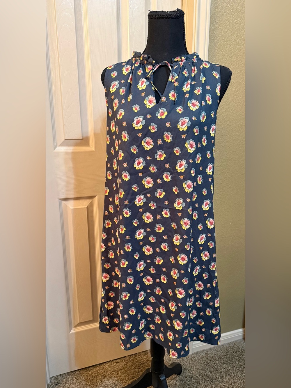 Loft Wonans Shift Dress